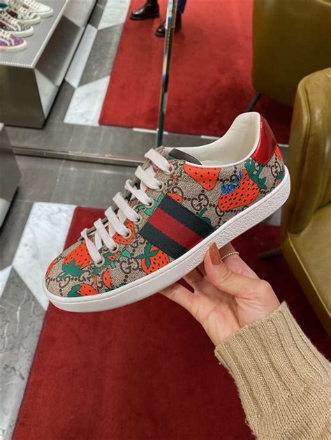 gucci brand shoes|gucci shoes expensive.